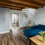 Lägenhet Corner House