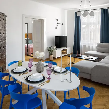 Corner House דירה