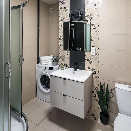 Corner House アパート *