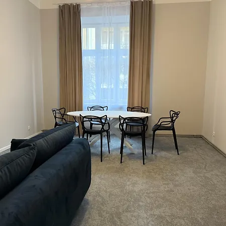 Corner House