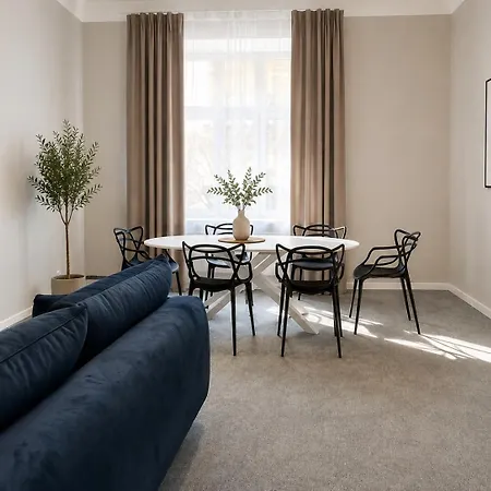 Corner House Appartement *