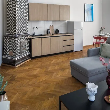 Corner House *