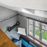Apartament Corner House *